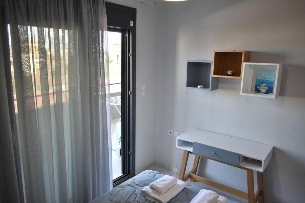 Modern Luxury Suite Кардиця Екстер'єр фото