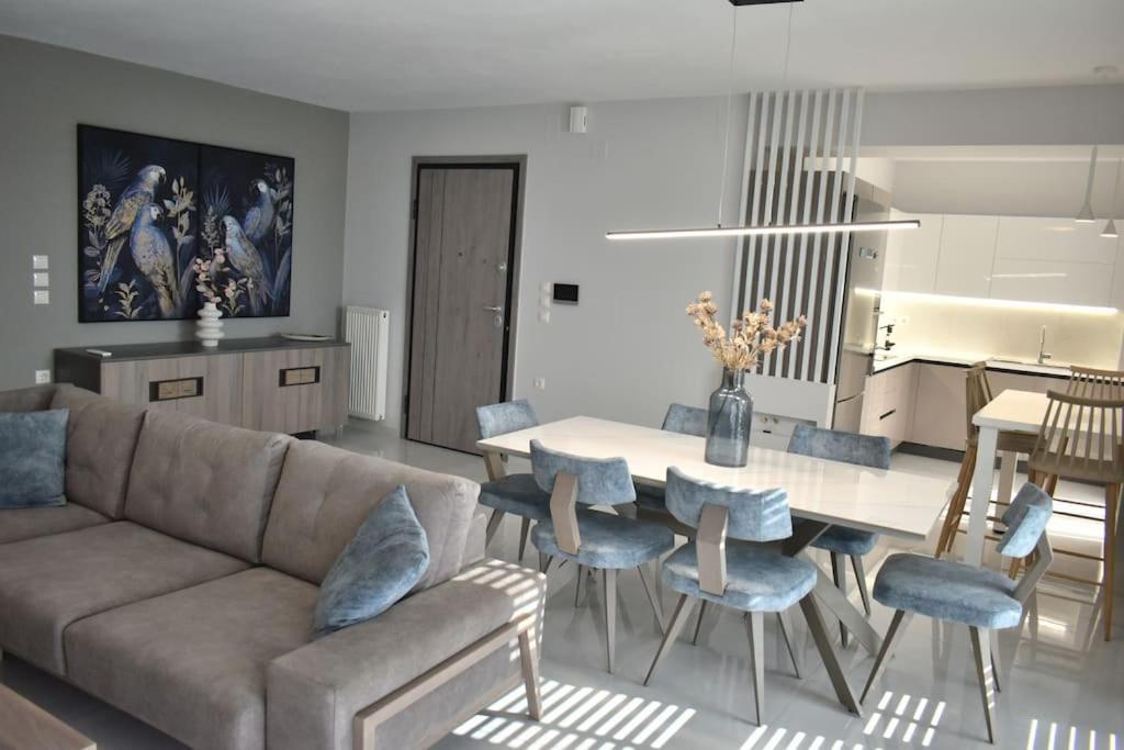 Modern Luxury Suite Кардиця Екстер'єр фото