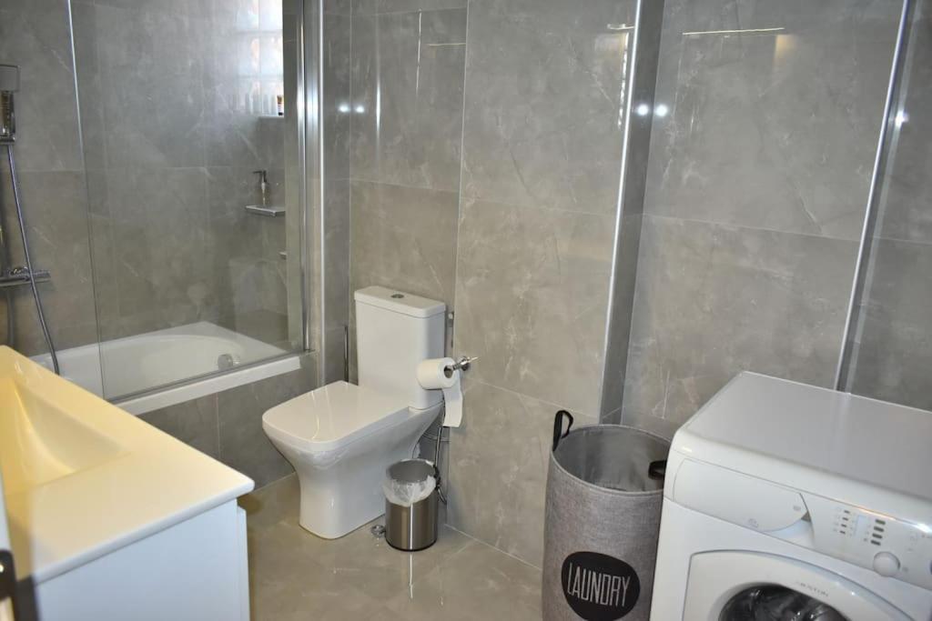 Modern Luxury Suite Кардиця Екстер'єр фото