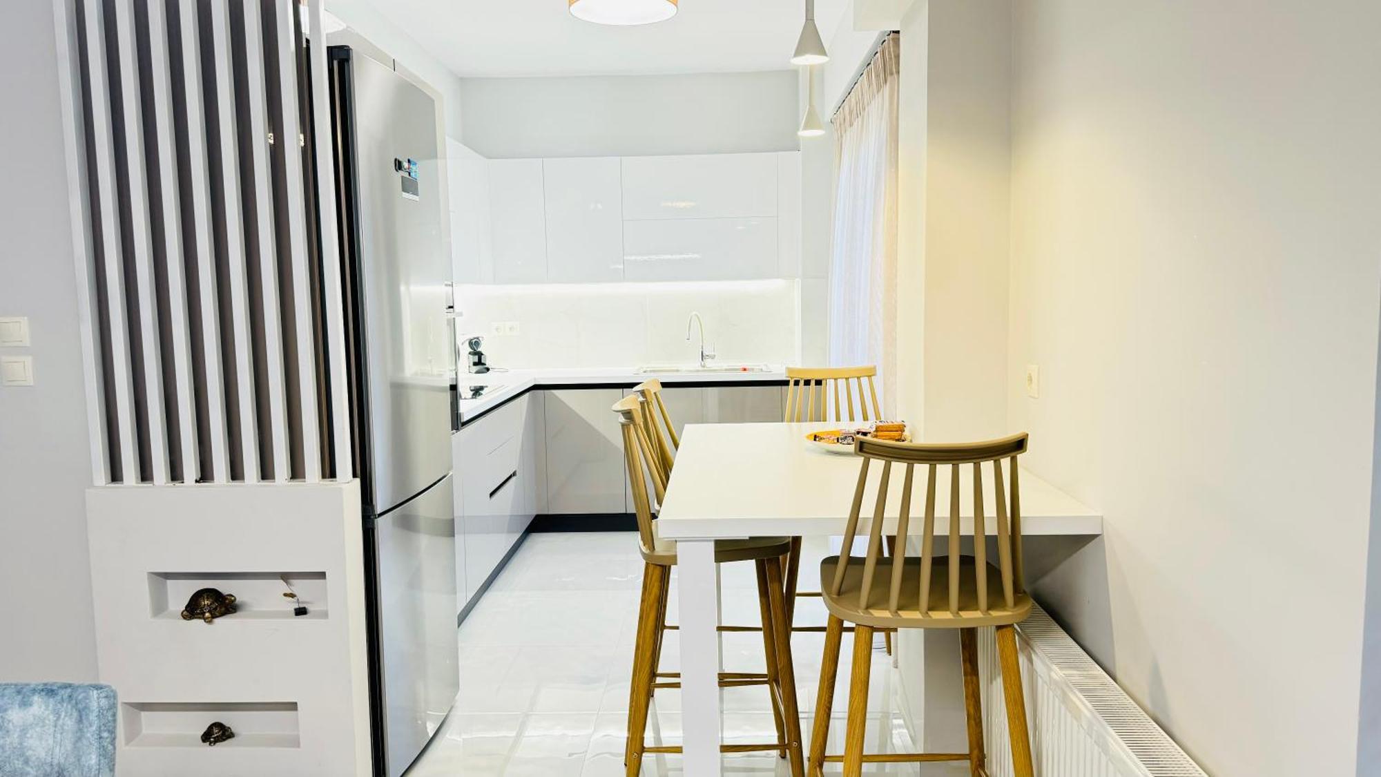 Modern Luxury Suite Кардиця Екстер'єр фото