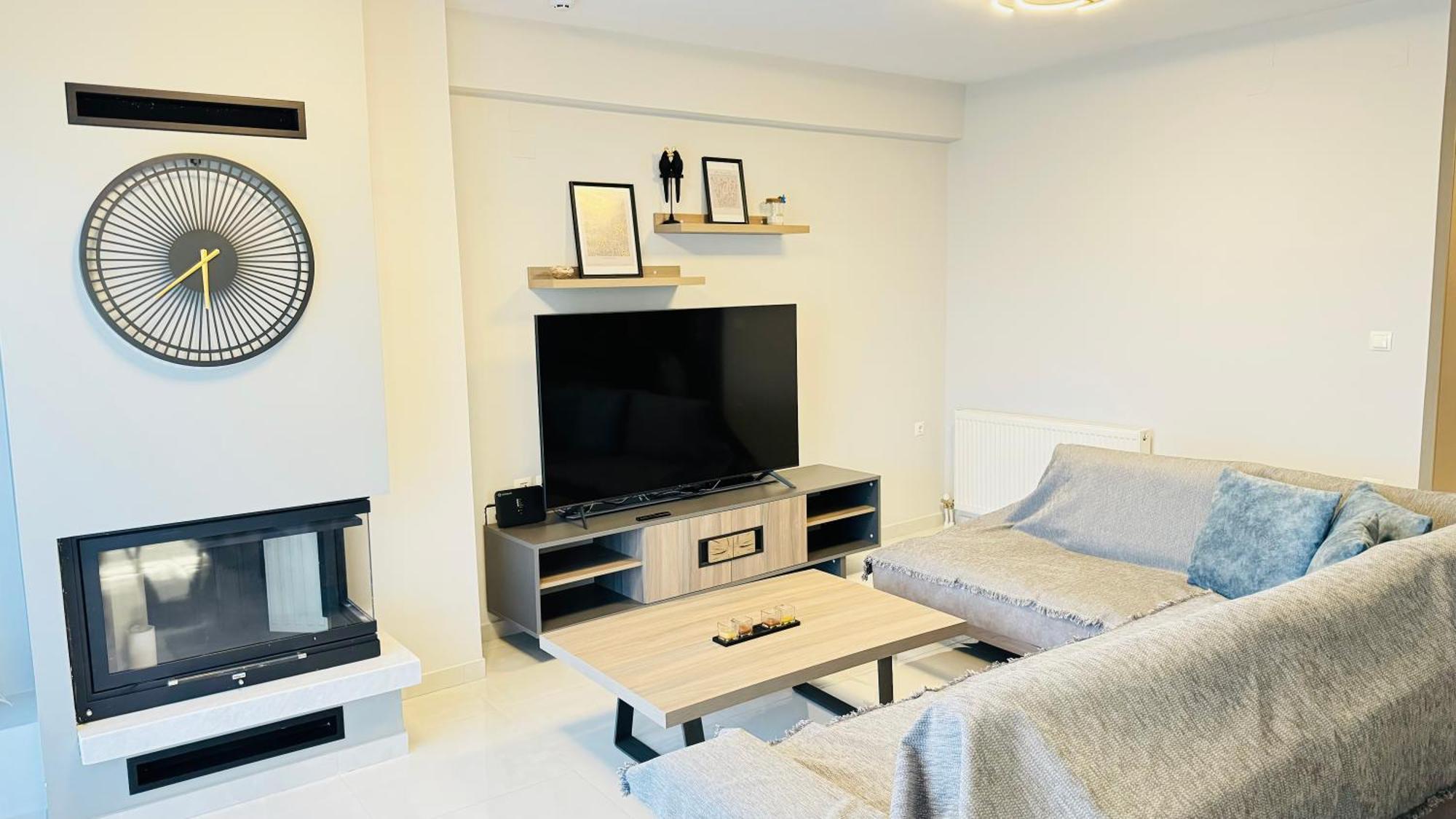 Modern Luxury Suite Кардиця Екстер'єр фото